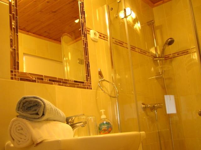 Viragoskert Apartman Хевиз Номер фото