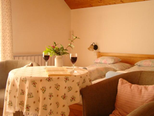Viragoskert Apartman Хевиз Номер фото