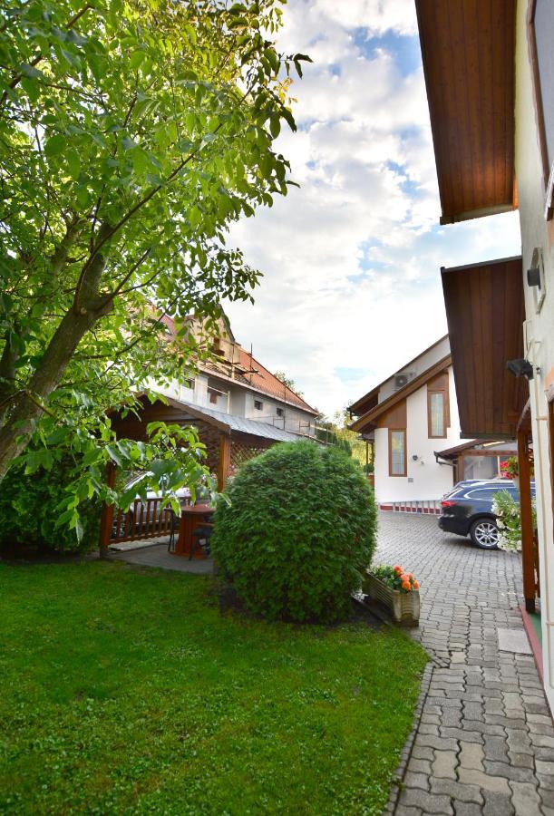 Viragoskert Apartman Хевиз Экстерьер фото